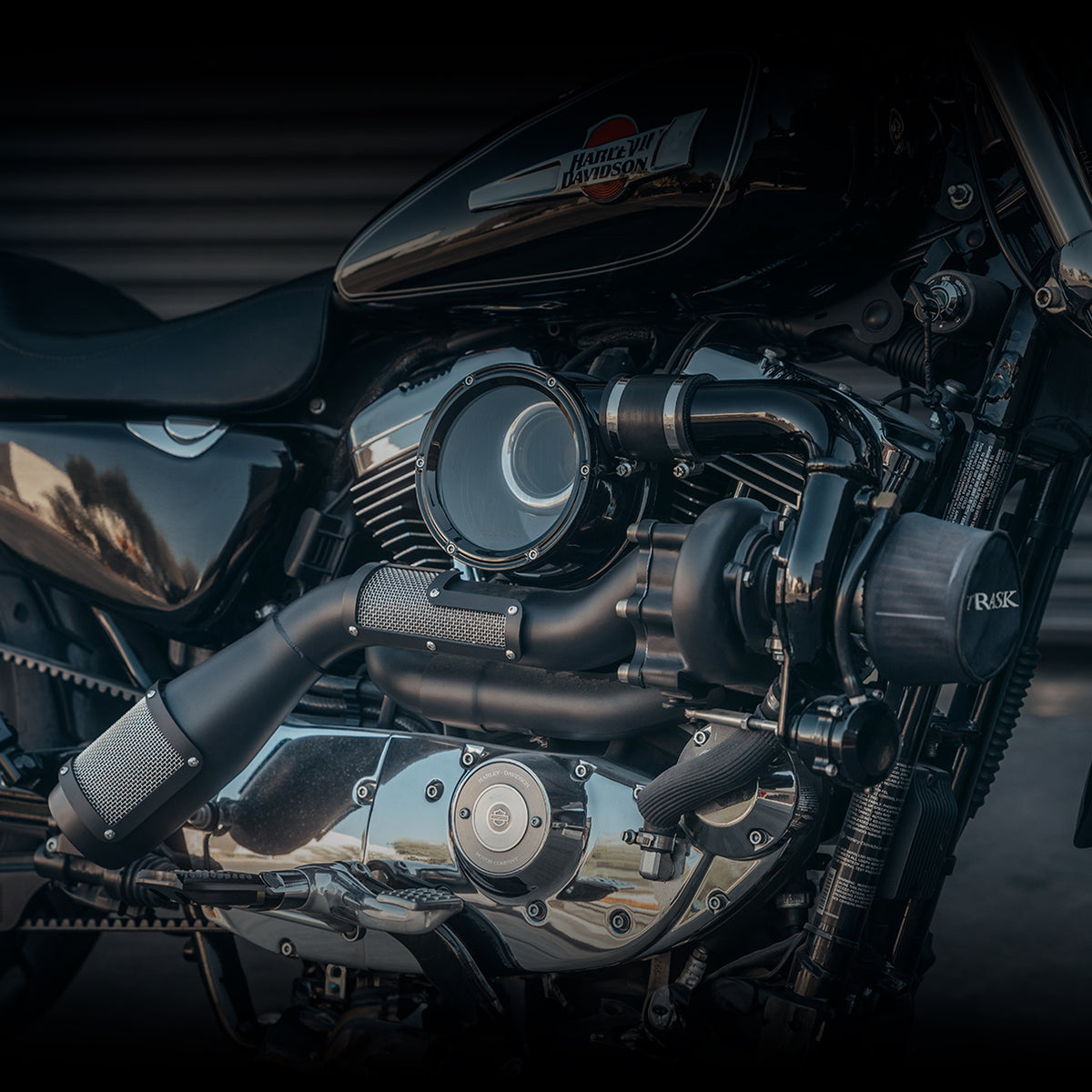 Trask Sportster Turbo - Black